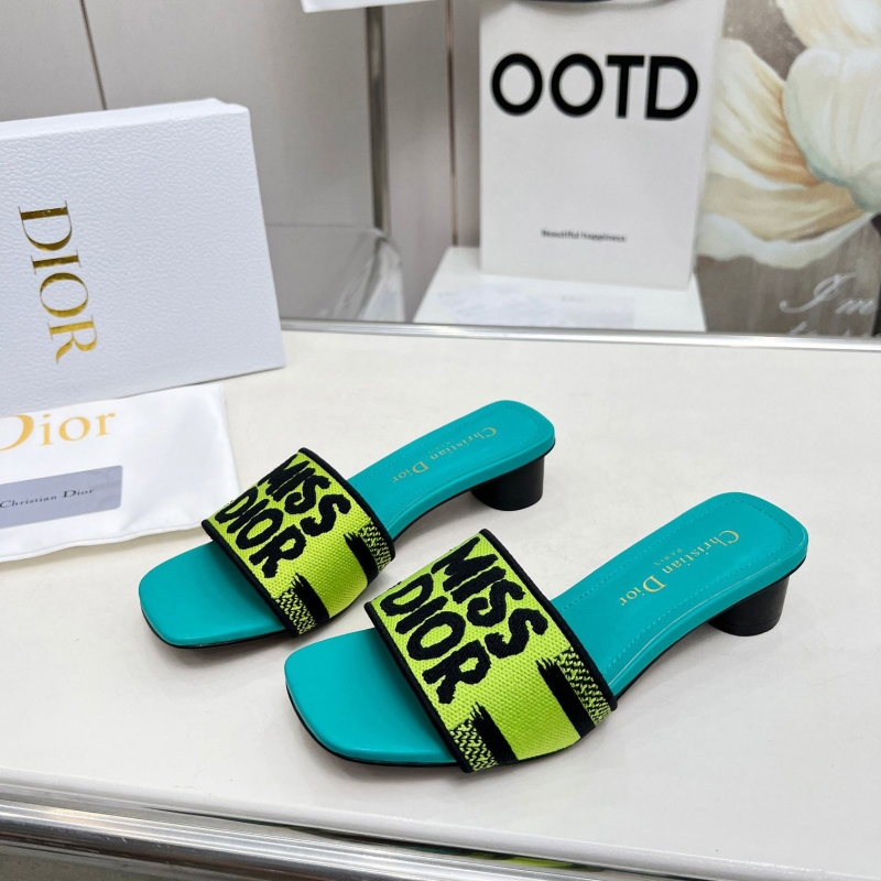 ch**an D*or slippers